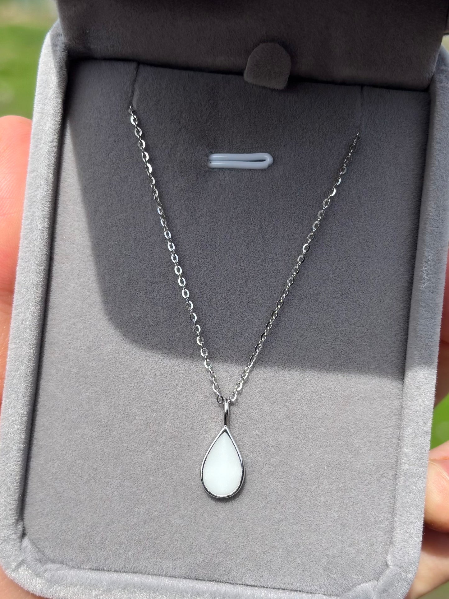 Teardrop Necklace