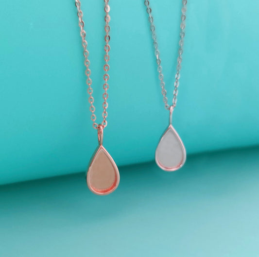 Teardrop Necklace